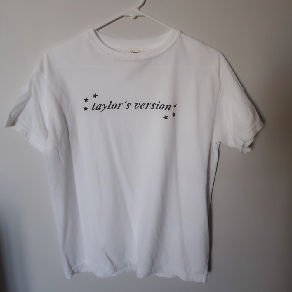 TAYLORS VERSION BABY TEE!! so cute and good quality runs super small!! fits M/L
